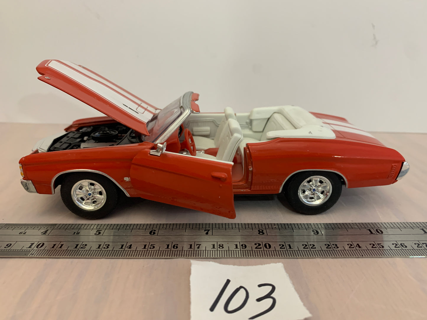 Diecast 1/24 welly #22089 1970 chevelle ss454 convertible