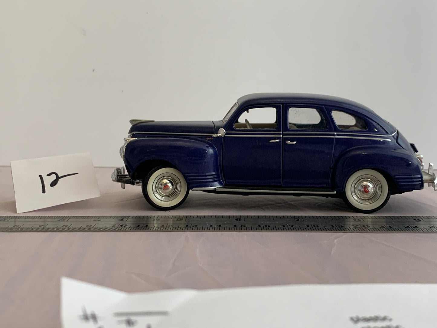 Diecast -1941 plymouth 1/32 signature models