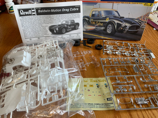 Revell Baldwin Motion Drag Cobra