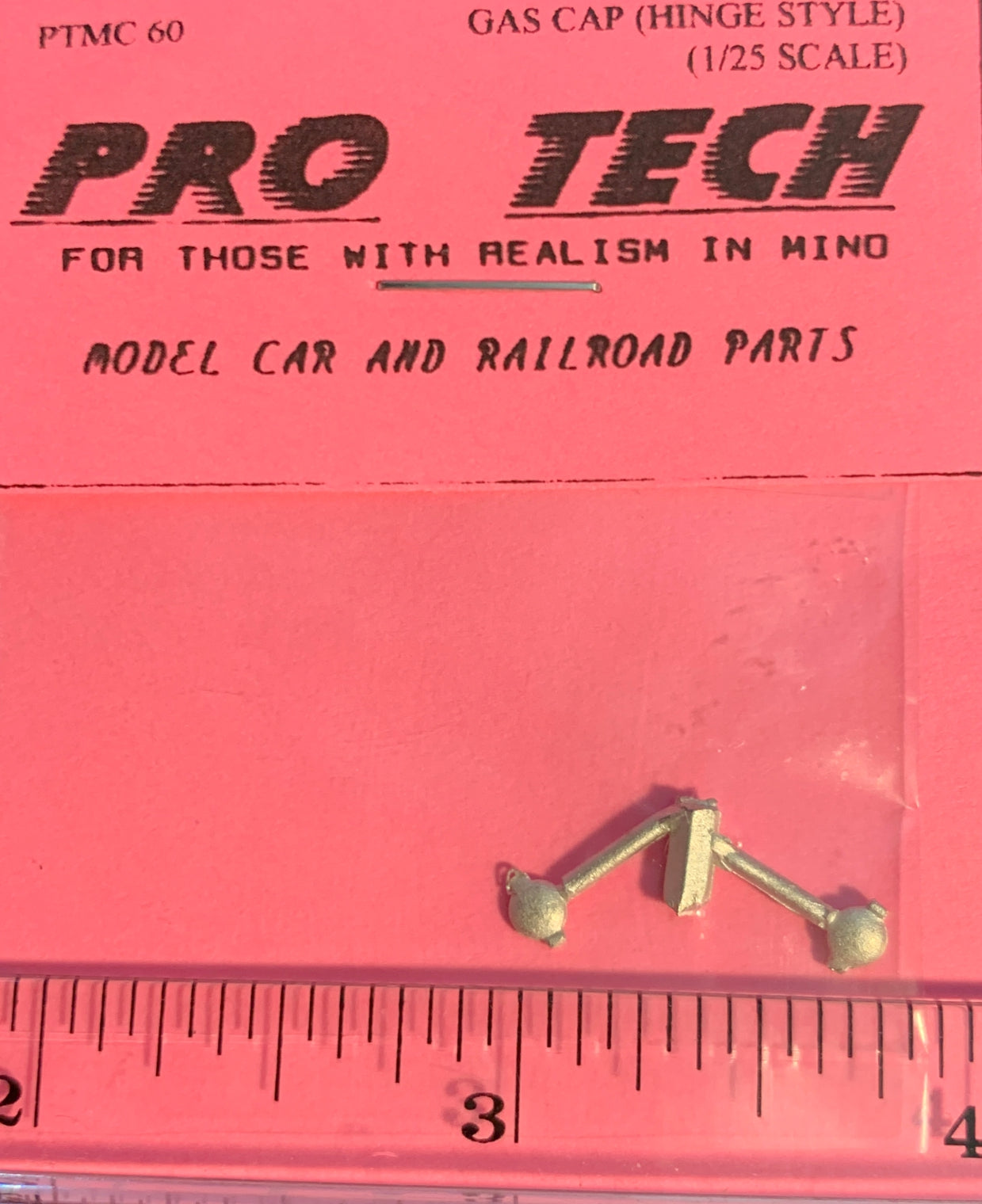 Gas Cap (hinge style) (1/25 scale) (metal cast) (2 per pack)