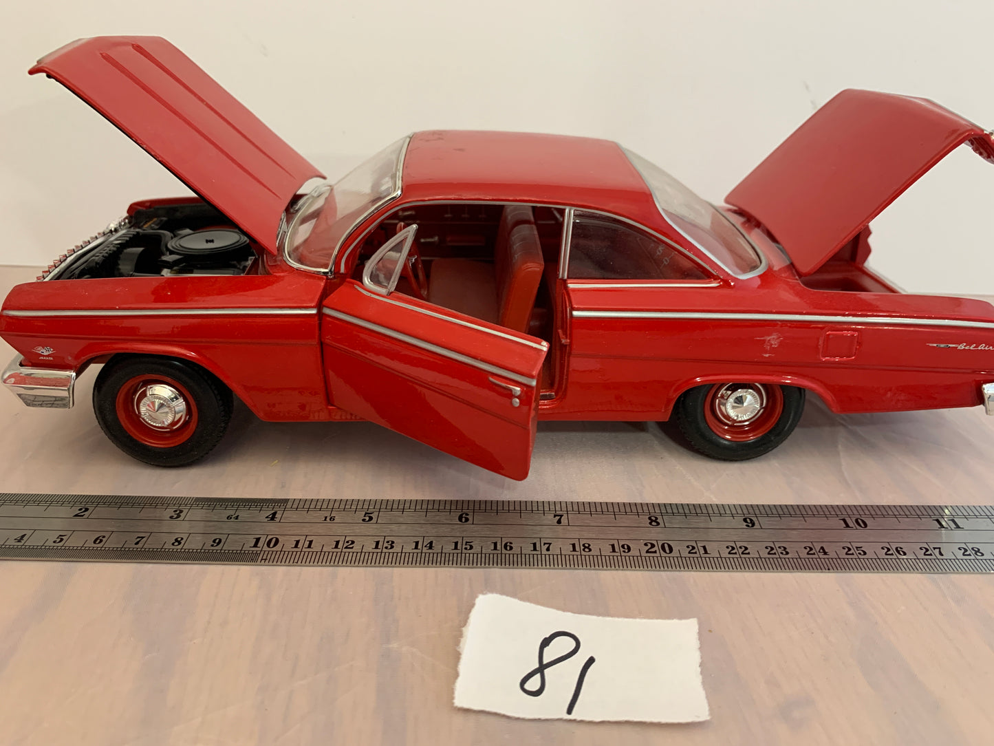 Diecast 1/18 maitso #11420 1962 belair