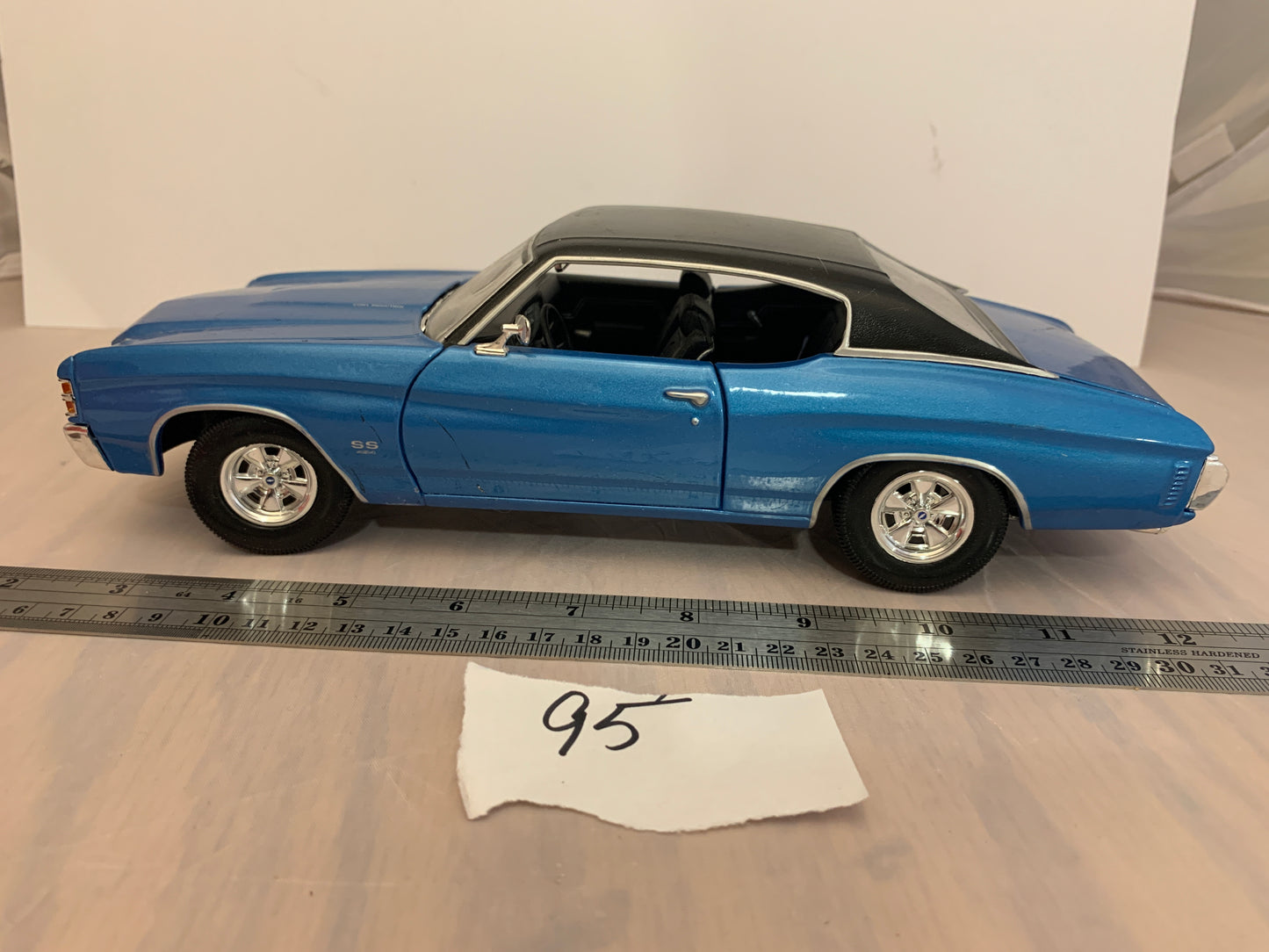 Diecast 1/18 mastso #11630 1970 chevelle blue