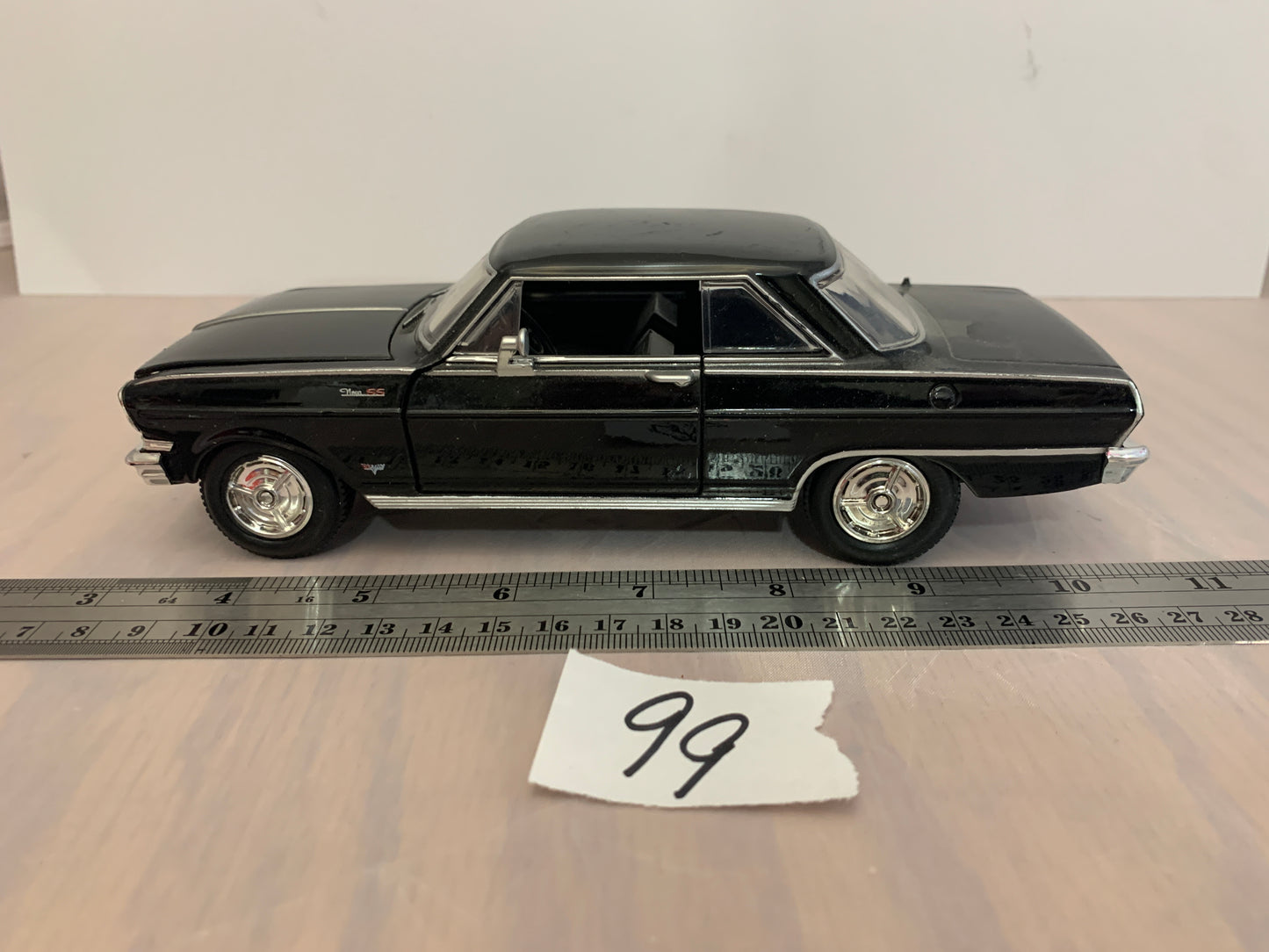 Diecast 1/24 new ray 1964 nova ss