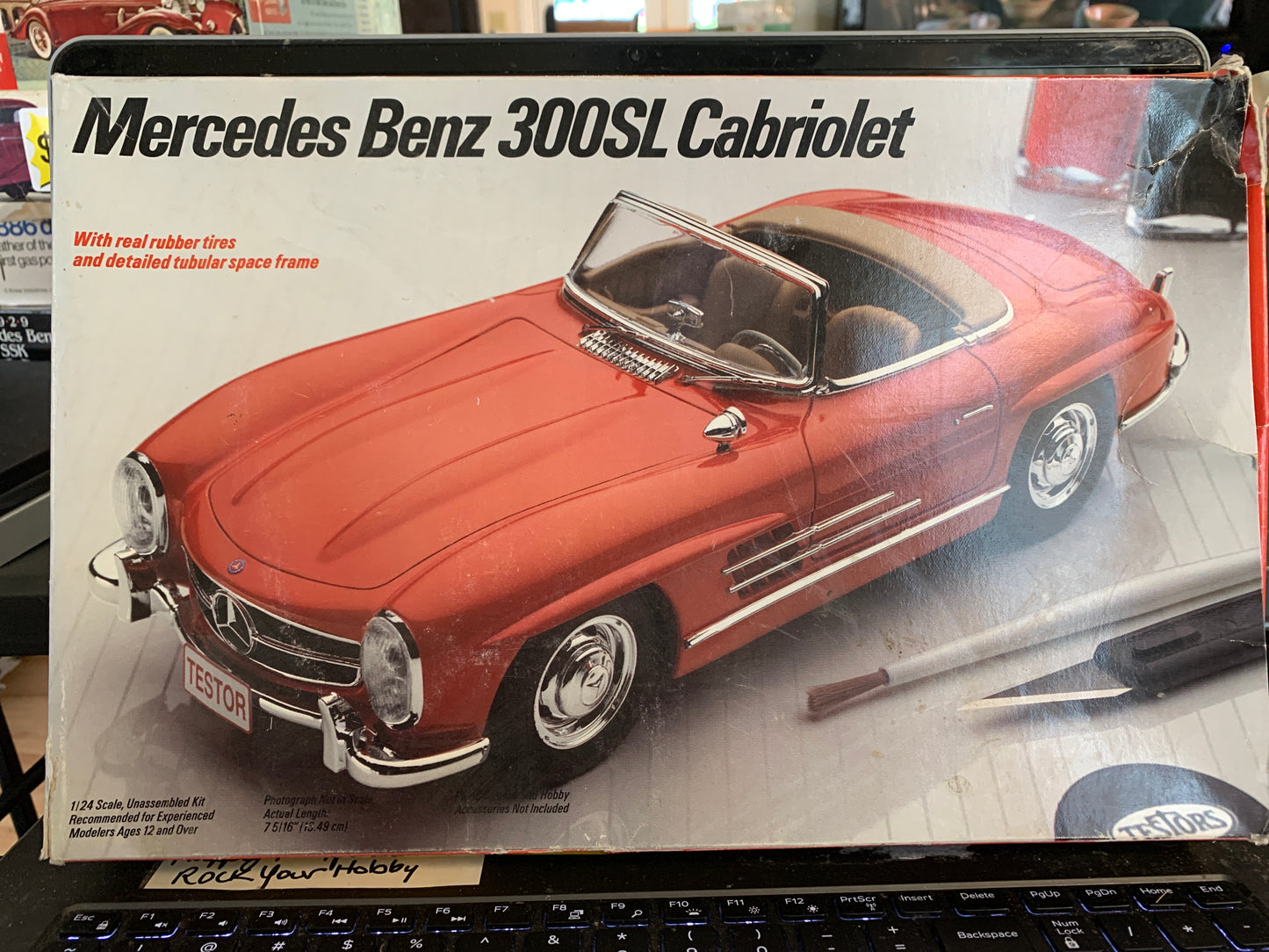 Testors/Italeri Mercedes-Benz 300SL Cabriolet kit #229, 1/24 scale, 1989 issue