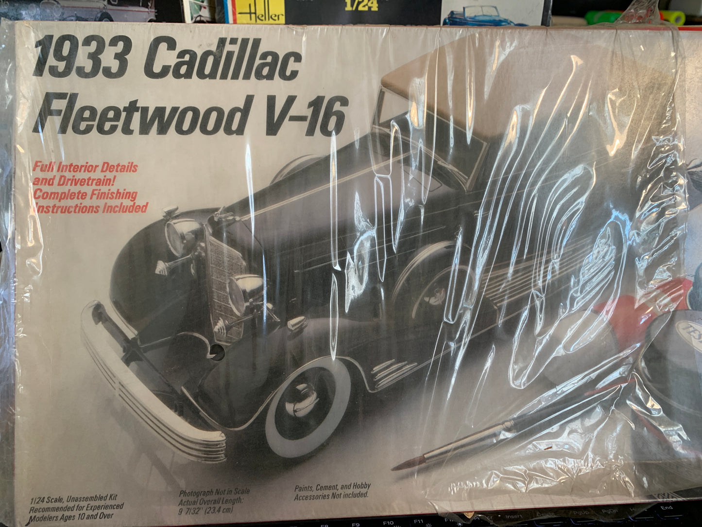 Testors/Italeri 1933 Cadillac Fleetwood V-16 kit #836 — 1/24 scale