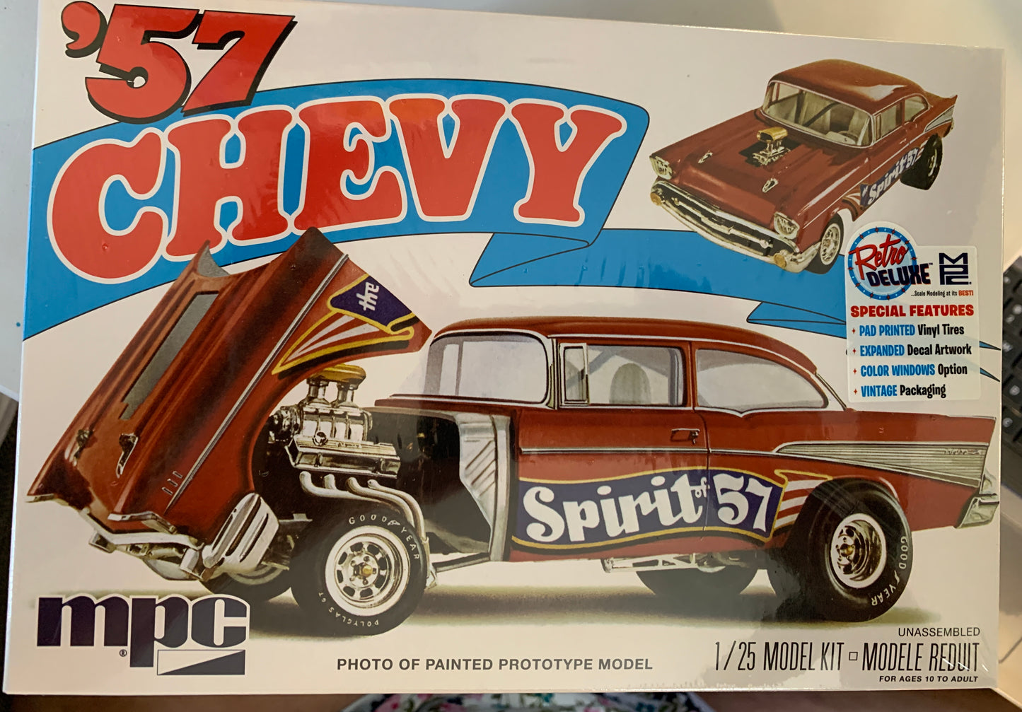 mpc 57 Chevy flip nose spirit of America Model kit