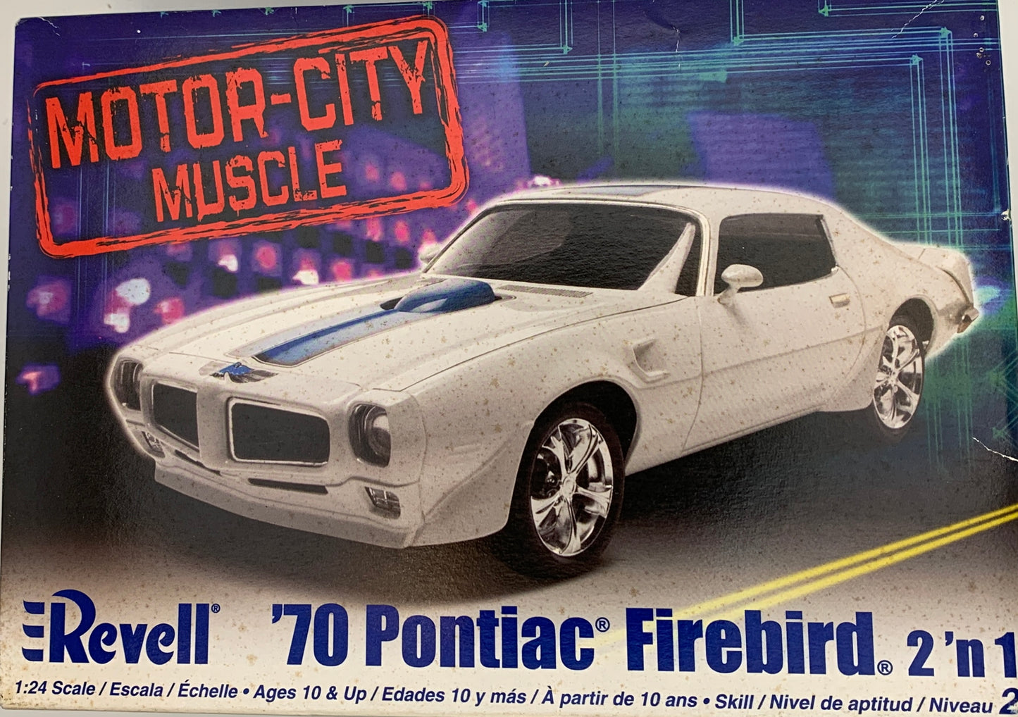 Revell ‘70 Pontiac Firebird 2-in-1, 1/24 Scale Model Kit