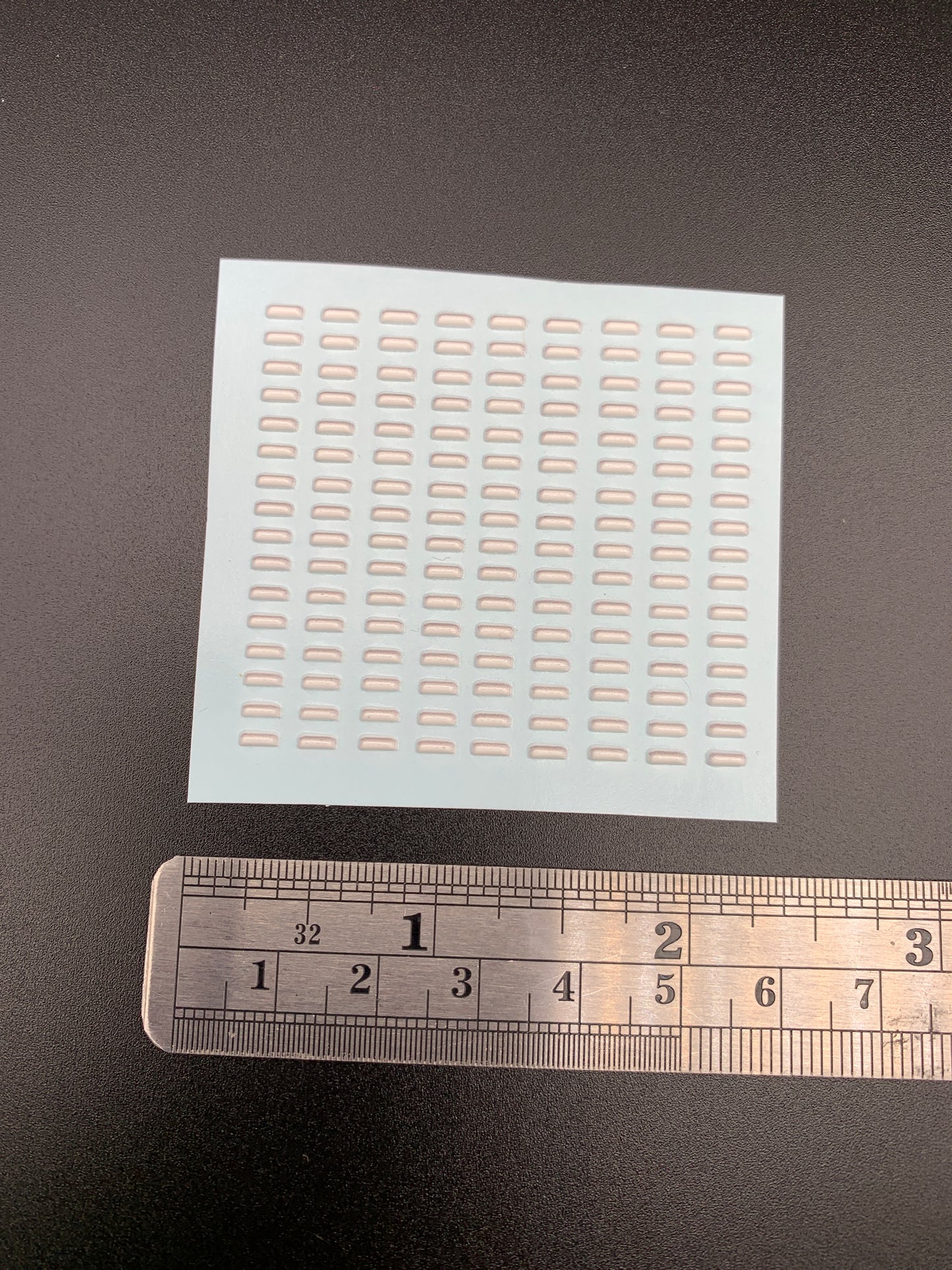 Louvers Dimensional decal