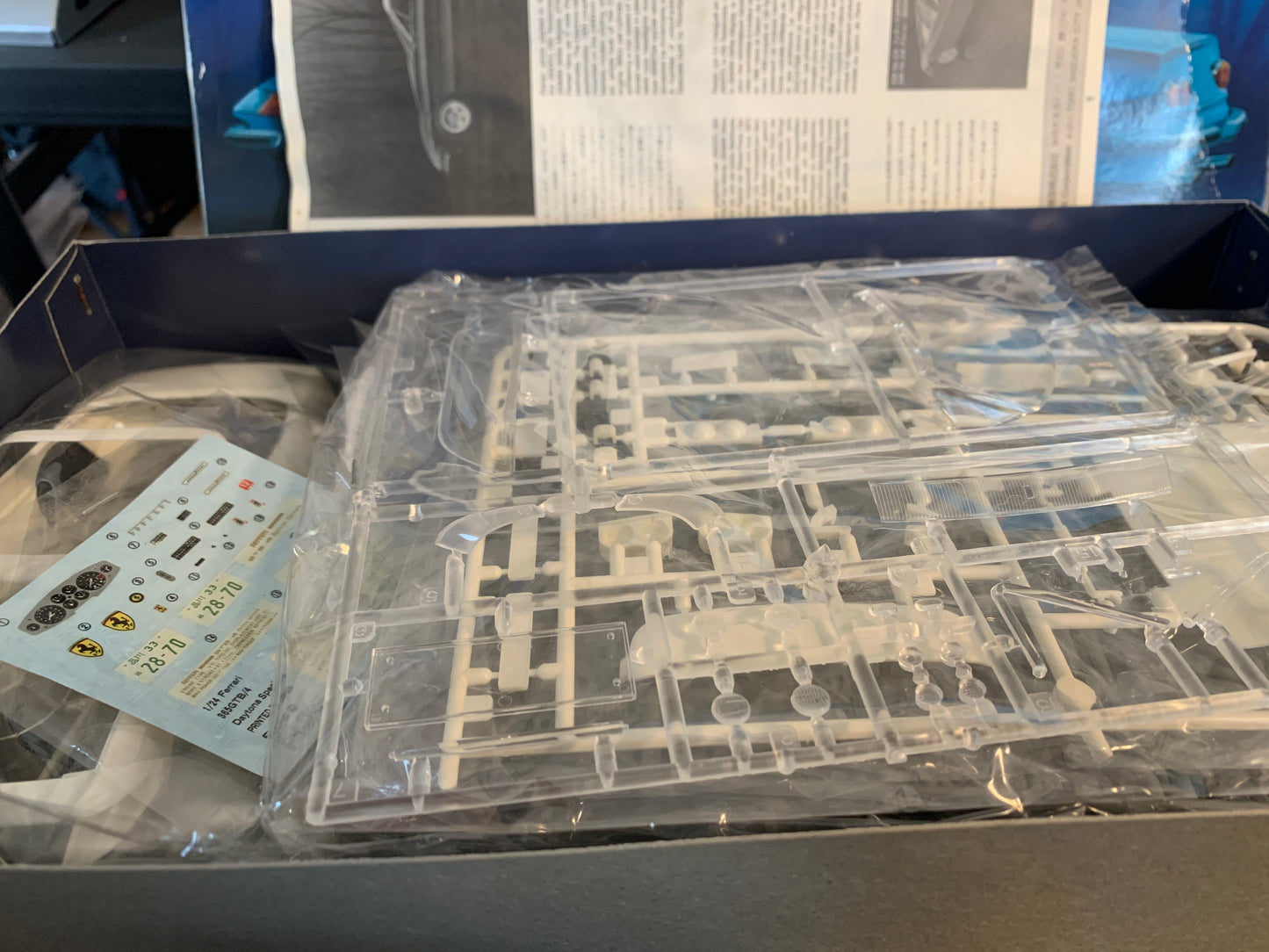 Fujimi Ferrari 365 GTB/4 Daytona Speciale, kit 08102 — 1/24 scale