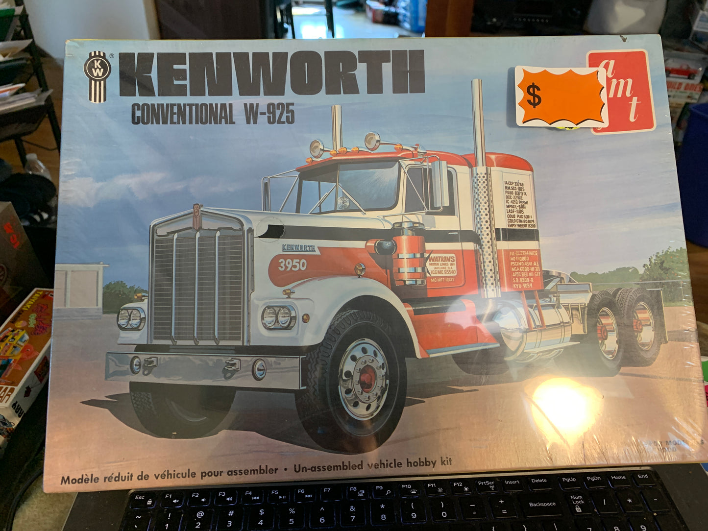 AMT Kenworth Conventional W-925, kit T519, 1/25 scale