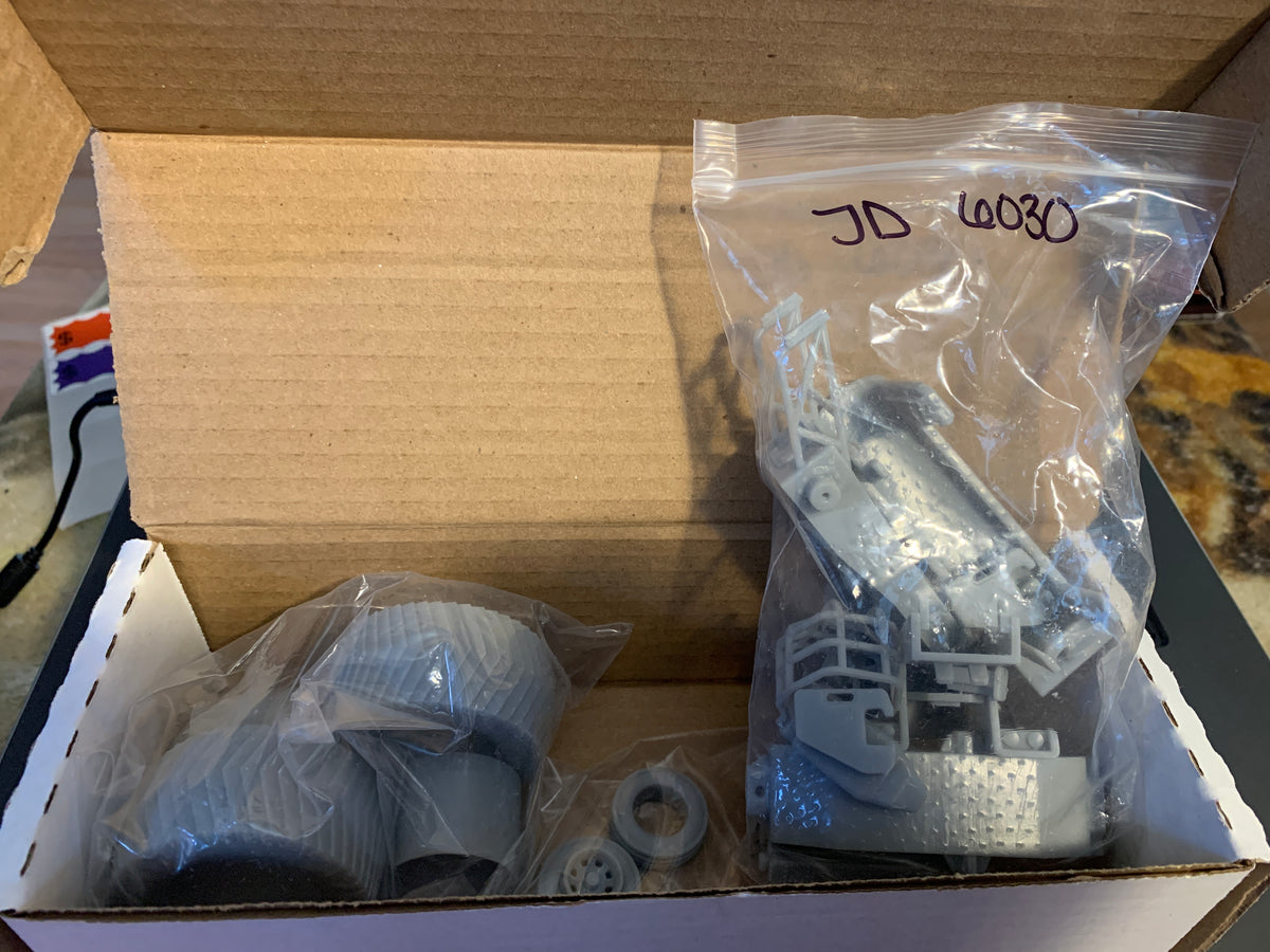 1/25 scale 3D printed John Deere pulling tractor kit,