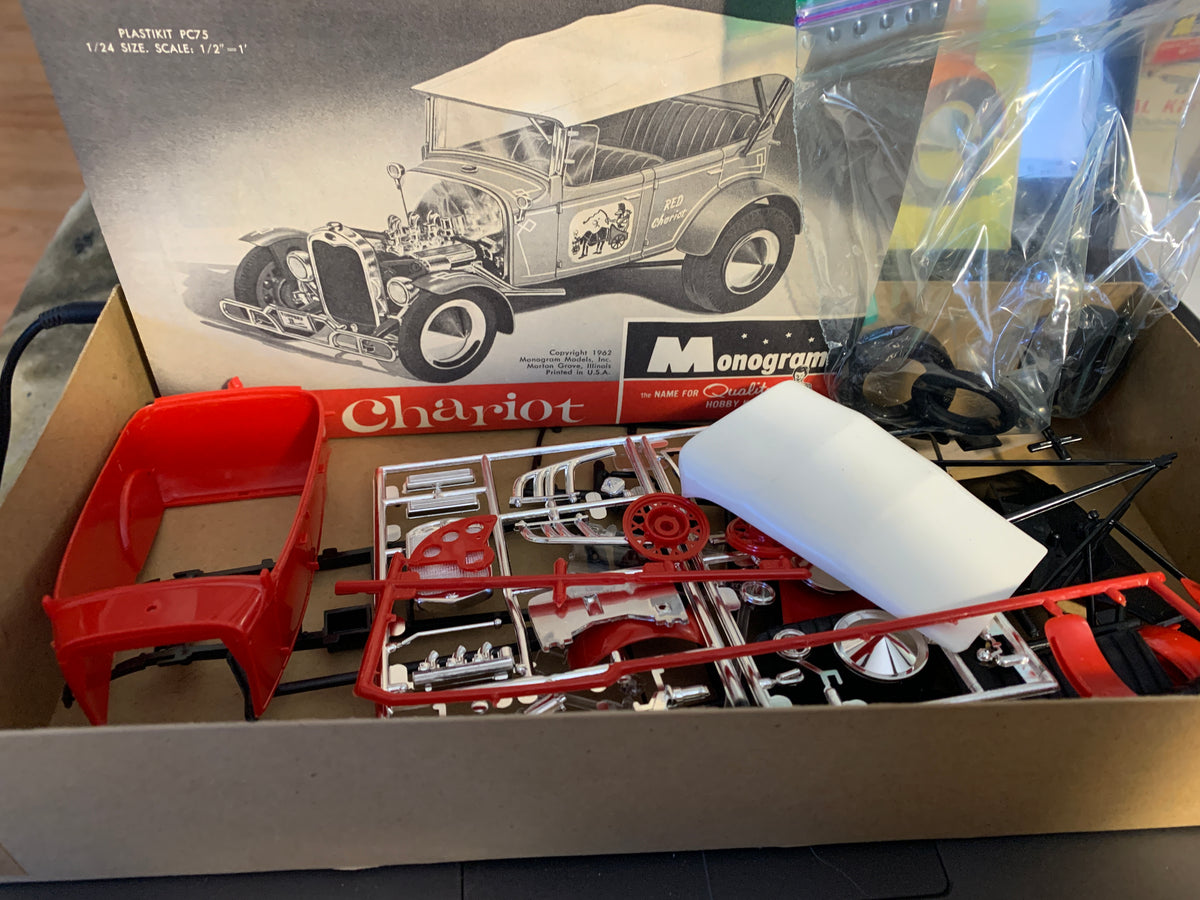 Monogram Red Chariot PC75-149 is a 1/24-scale Ford custom phaeton kit.