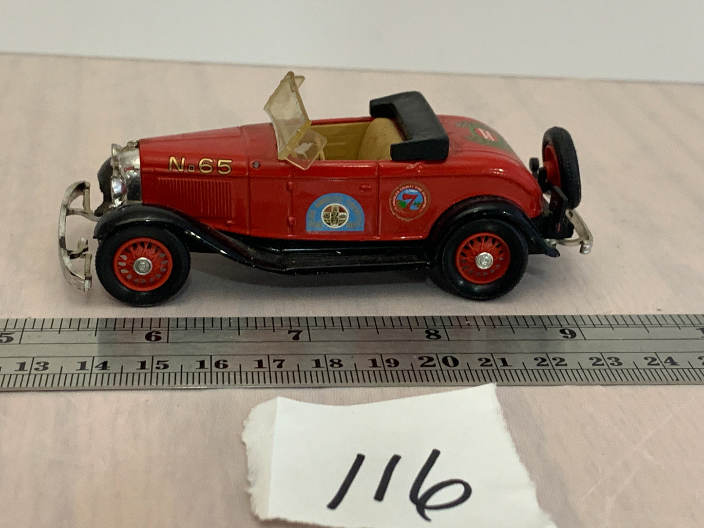 Diecast 1/43 1932 ford car la fire dept