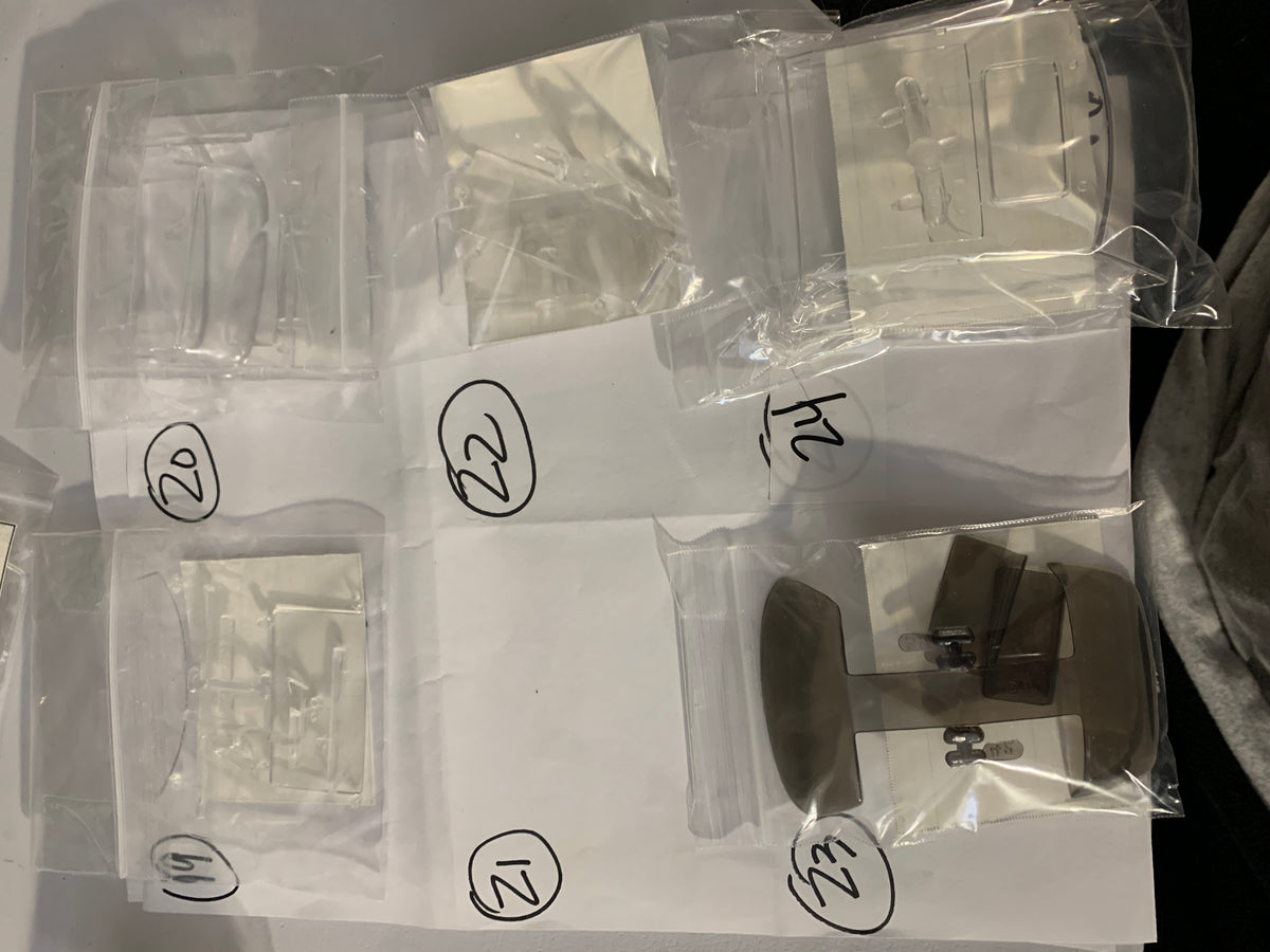 GM GLASS parts bag