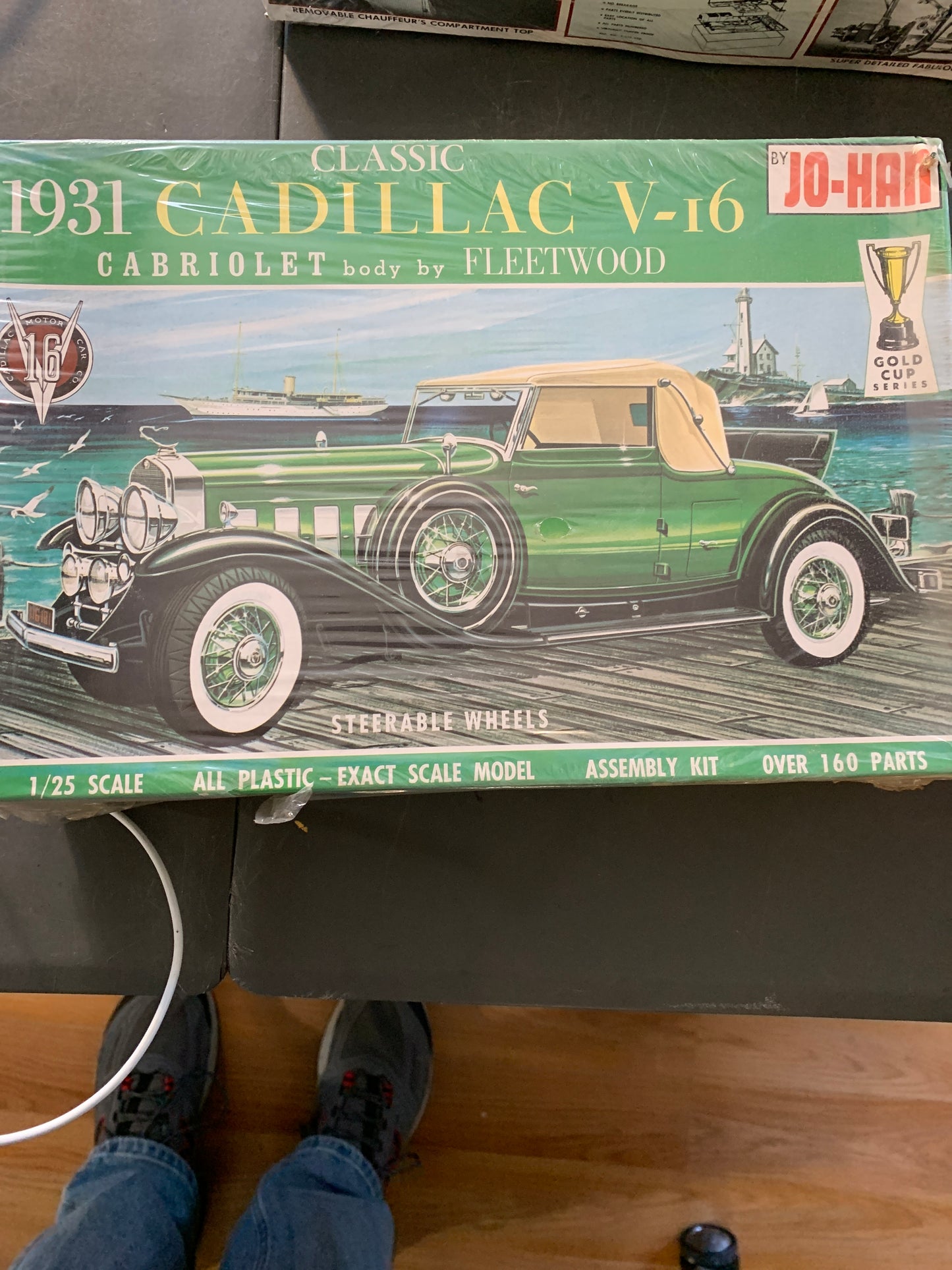 JOHAN 1931 Cadillac Cabriolet gc431 gold cup (factory sealed)