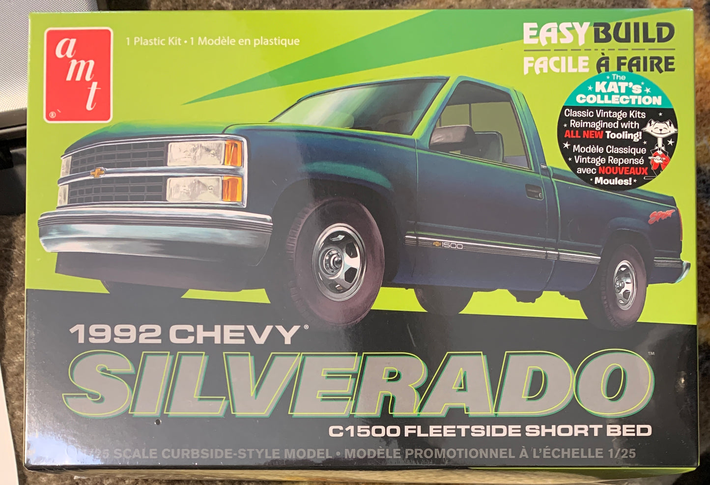 AMT 1992 Chevy Silverado c1500 short bed