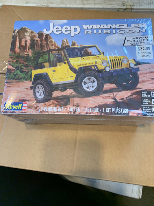 Revell jeep wrangler rubicon model kit