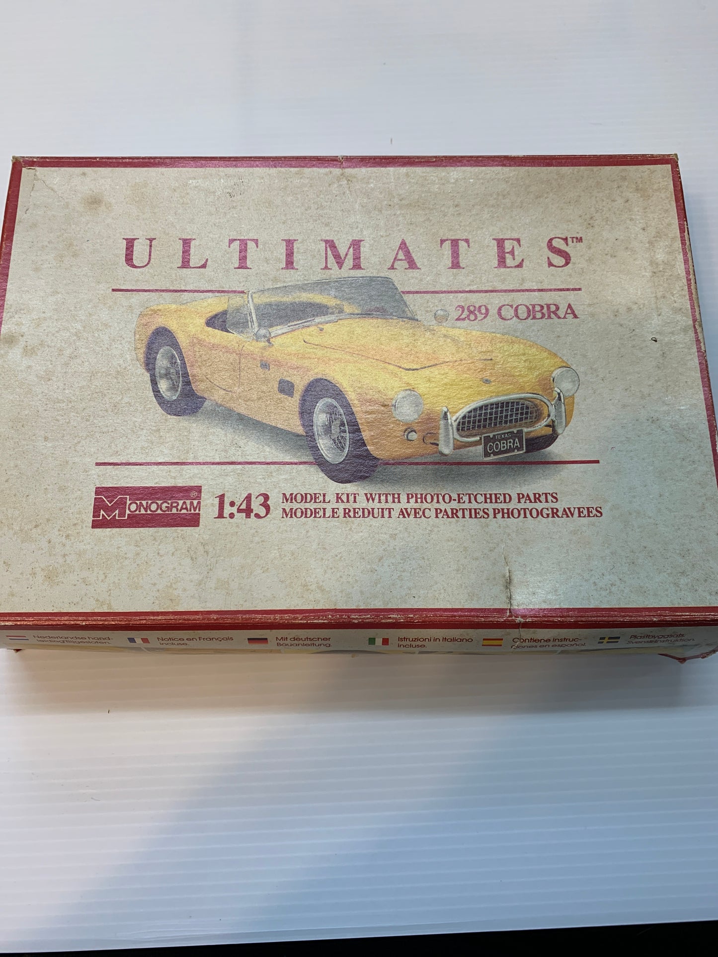 Monogram 1/43 289 cobra