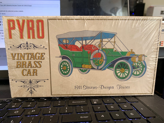 Pyro 1911 Stevens-Duryea Tourer kit C453