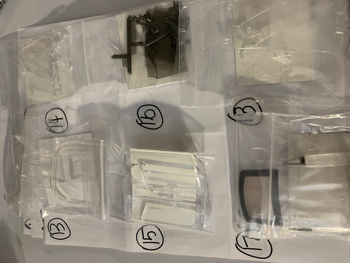 GM GLASS parts bag