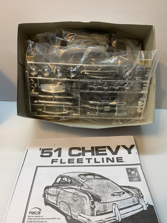 AMT  1951 Chevy Fleetline