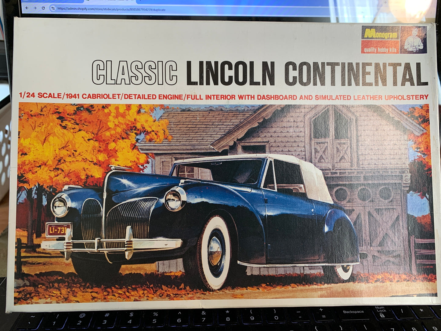Monogram 1941 Lincoln Continental Cabriolet Kit PC174 1/24 scale