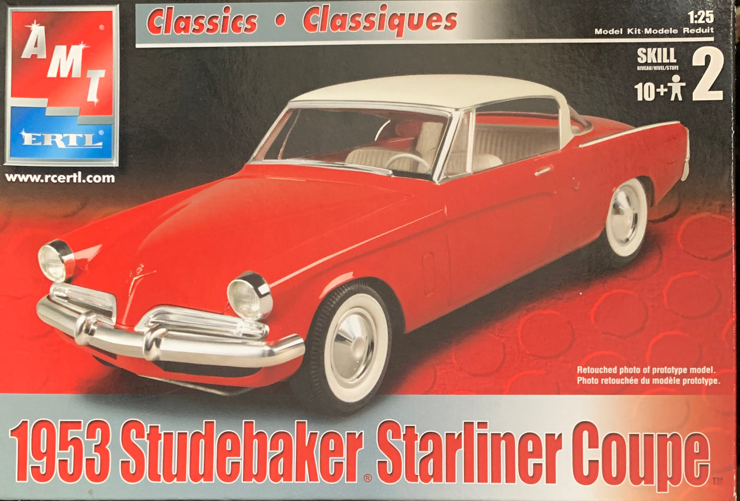 AMT 1953 Studebaker Starliner Coupe, 1/25 Scale Model Kit