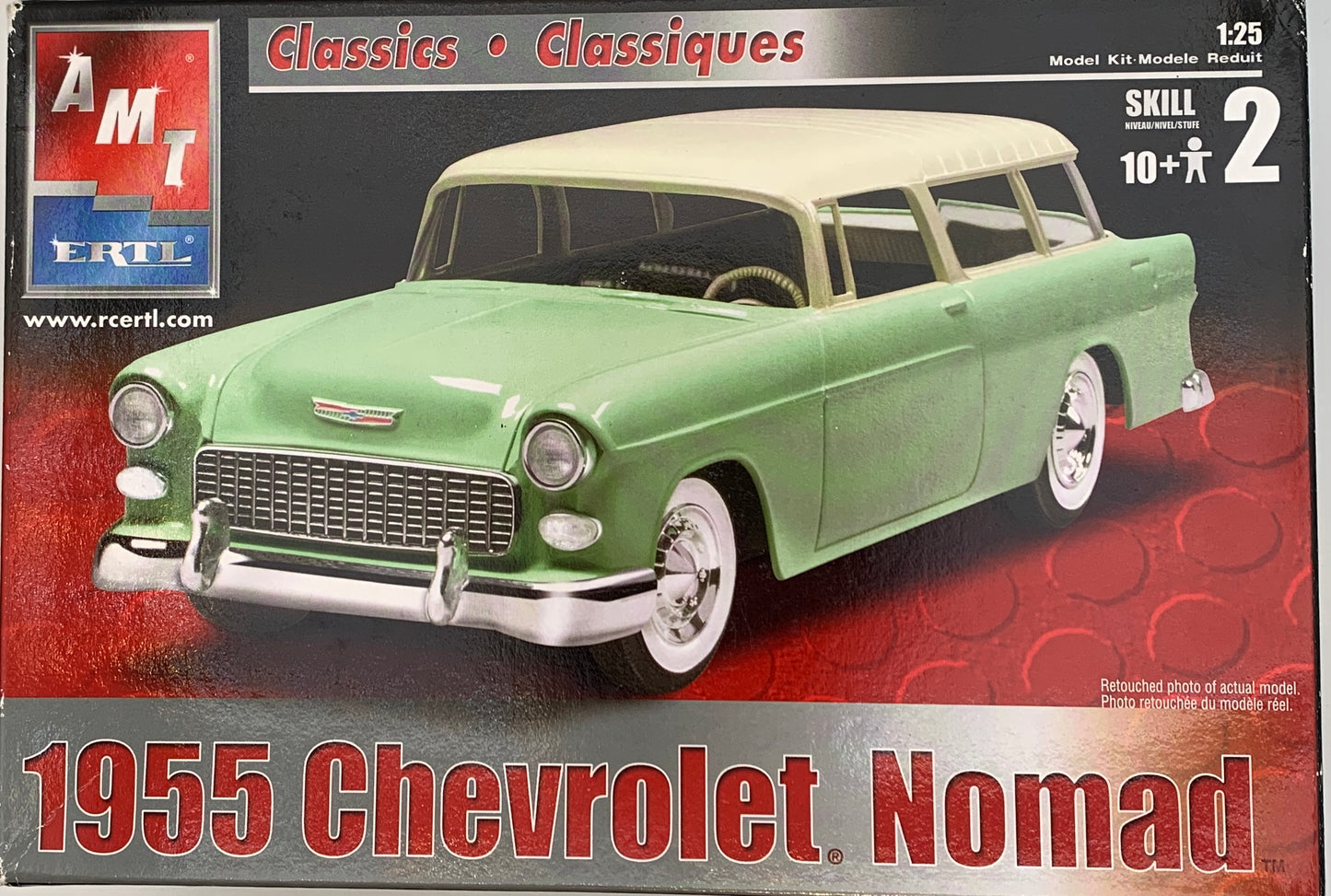 AMT Classics 1955 Chevrolet Nomad, 1/25 Scale Model Kit