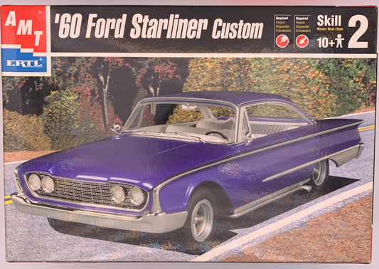AMT ‘60 Ford Starliner Custom, 1:25 Scale Model Kit