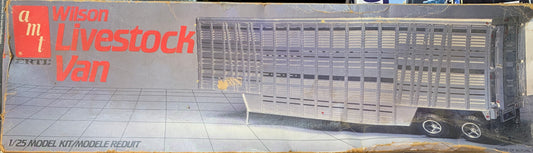 AMT Wilson Livestock Van, 1/25 Scale Model Kit