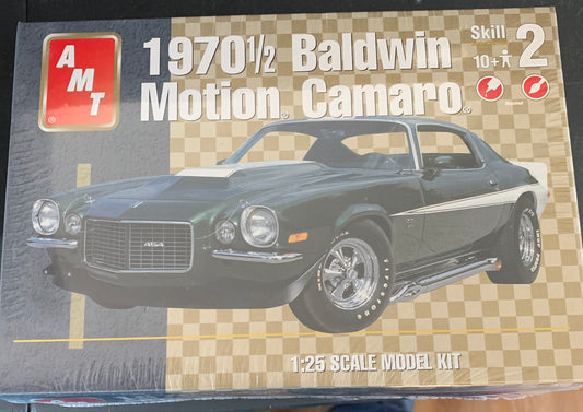 AMT 1970 1/2 Baldwin Motion Camaro 1:25 Scale model kit