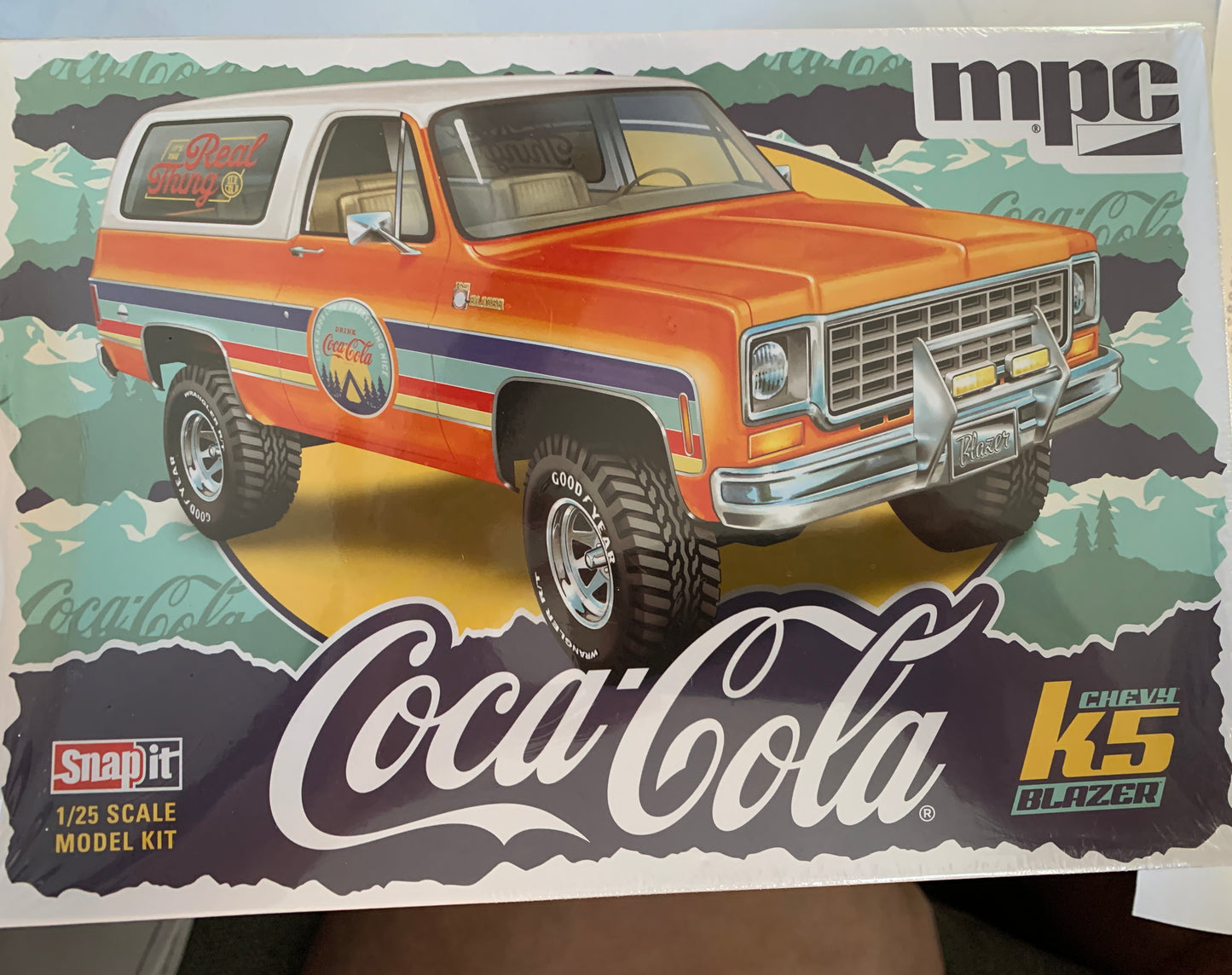 MPC k5 Blazer Coca cola snap it model kit