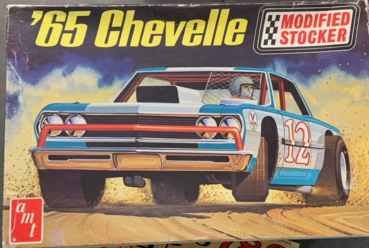 AMT  65 chevelle modified stocker model kit