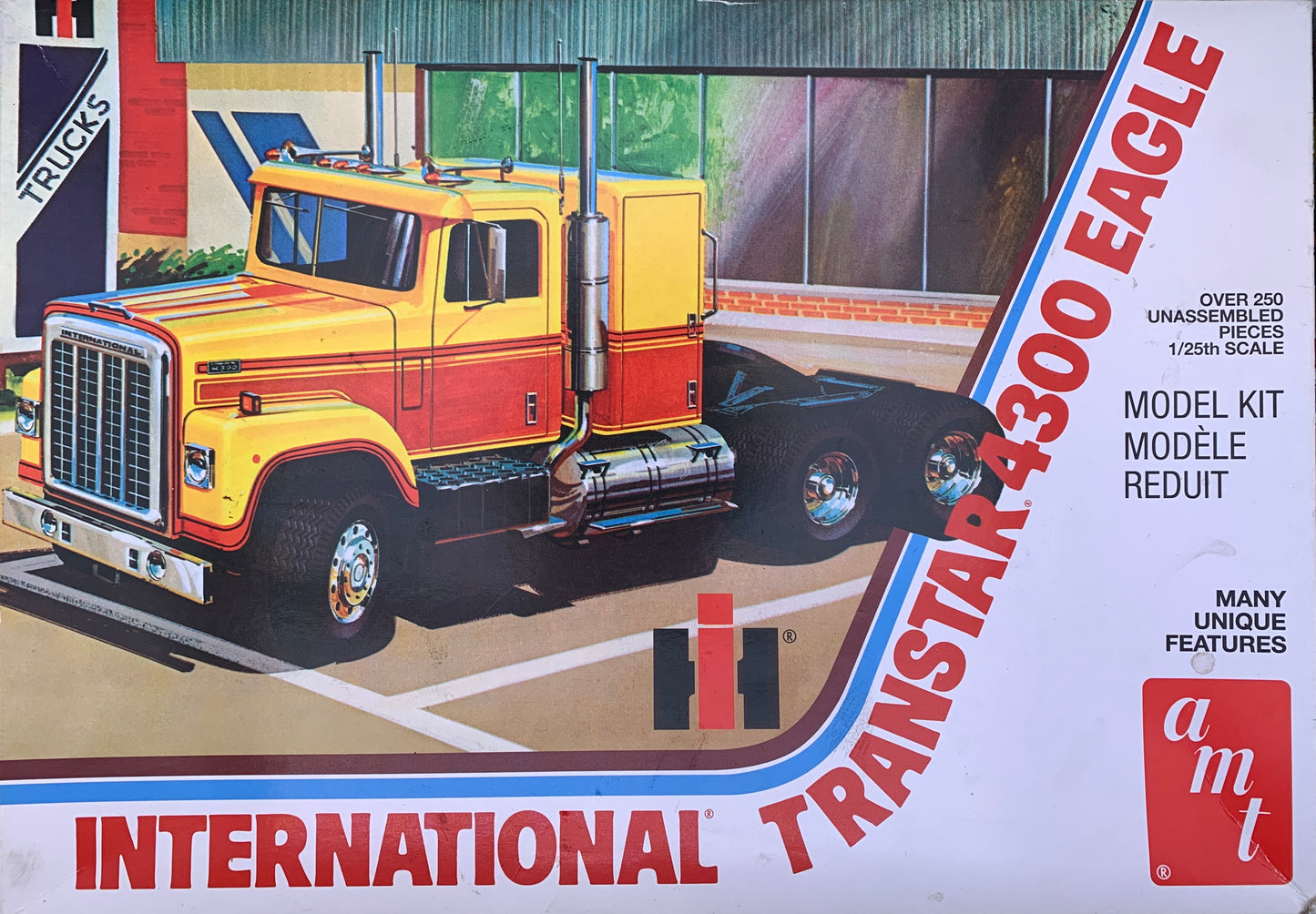 AMT International Transtar 4300 Eagle, 1/25 Scale Model Kit (New)