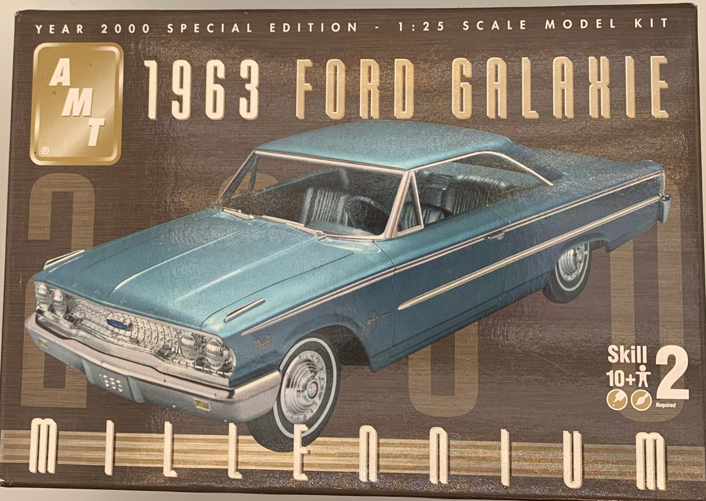 AMT 1963 Ford Galaxie Millenium Year 2000 Special Edition, 1/25 Scale Model Kit