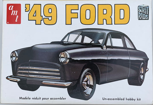 AMT Street Rods ‘49 Ford, 1/25 Scale Model Kit