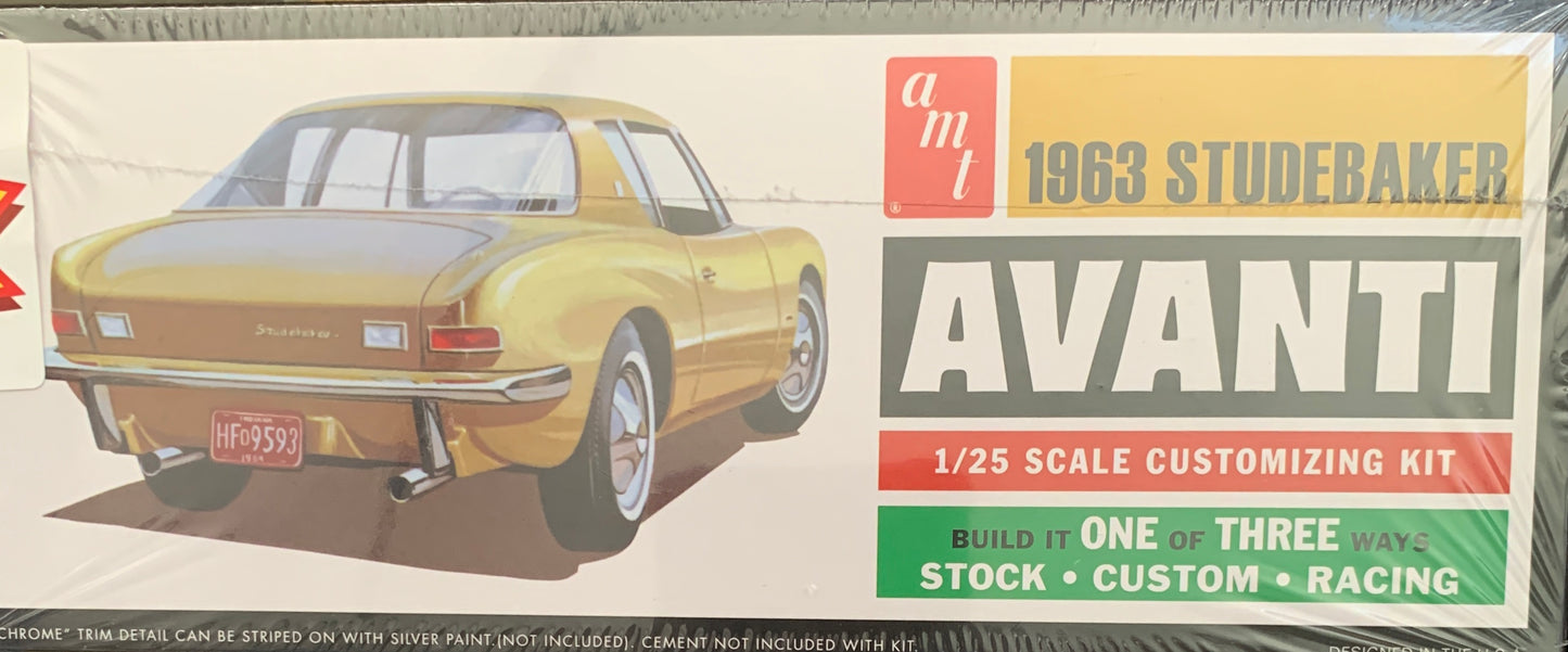 AMT 1963 Studebaker Avanti, 1/25 Scale Model Kit