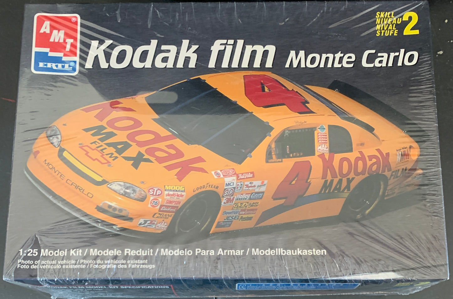 AMT 1998 Kodak film #4 Monte Carlo 1:25 Model Kit