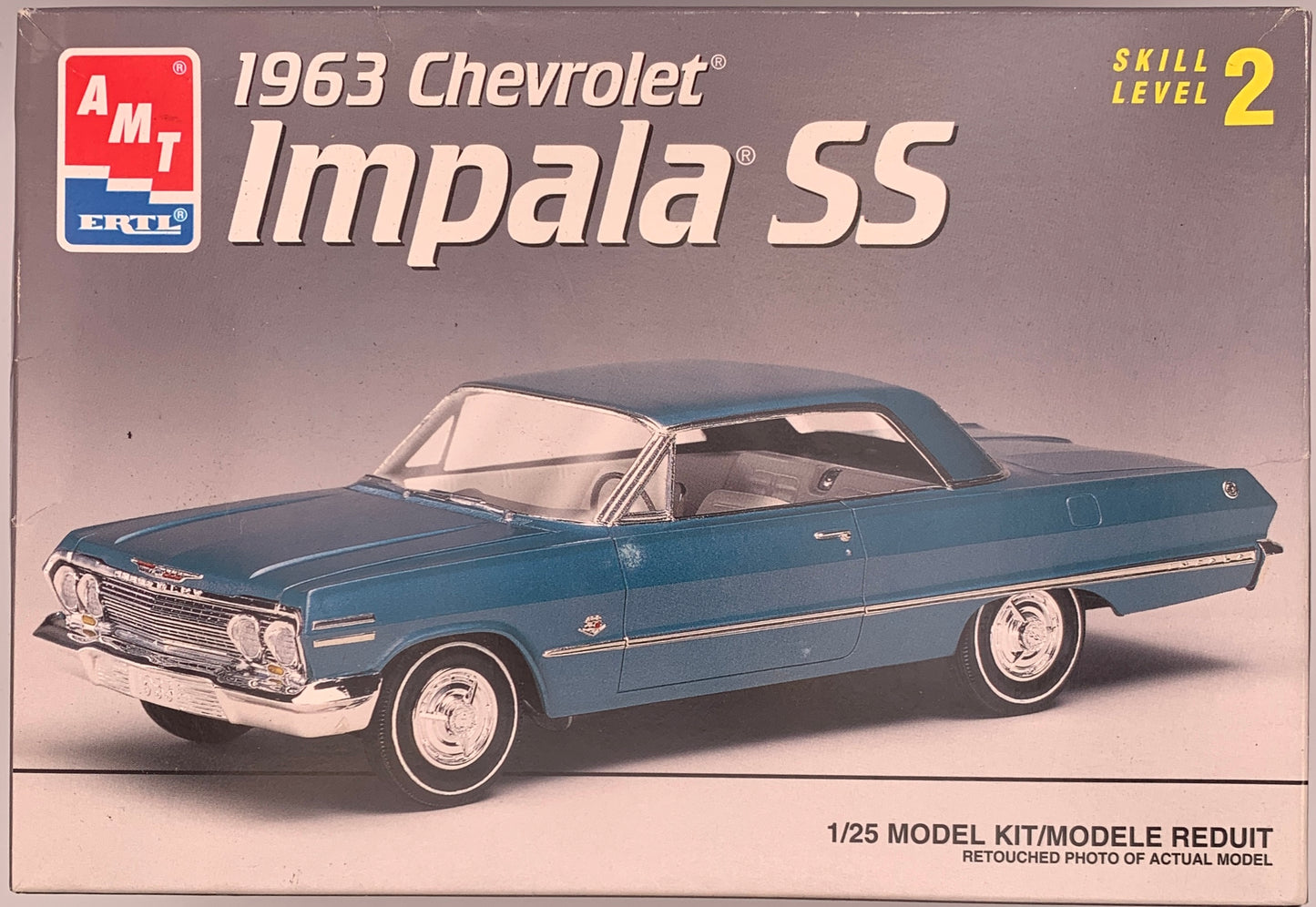 AMT 1963 Chevrolet Impala SS, 1:25 Scale Model Kit