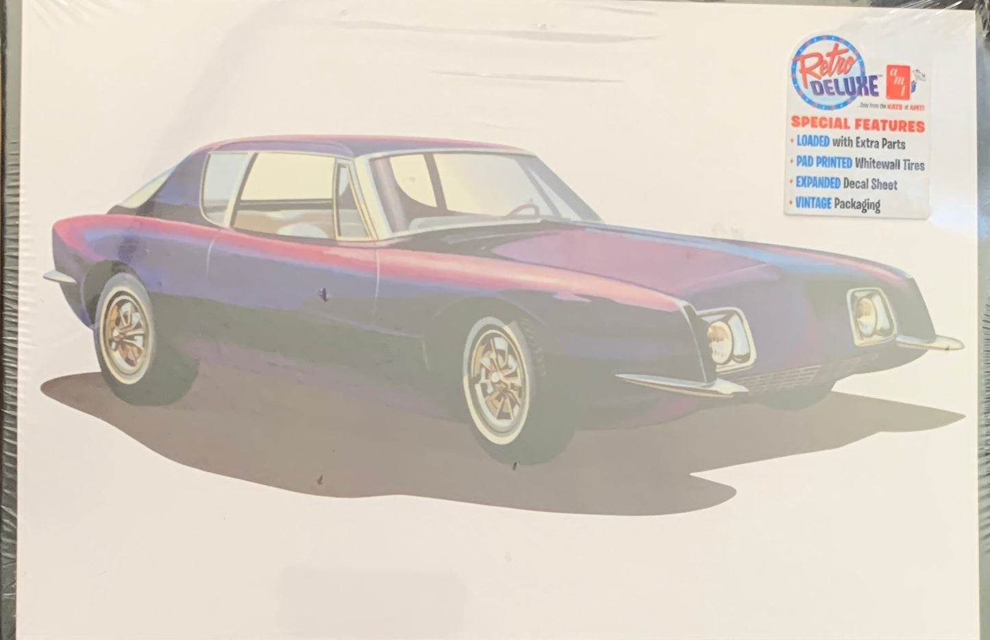 AMT 1963 Studebaker Avanti, 1/25 Scale Model Kit