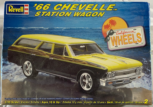 Revell ‘66 Chevelle Station Wagon, 1:25 Scale Model Kit