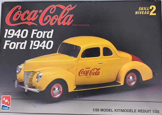 AMT Coca-Cola 1940 Ford, 1/25 Scale Model Kit
