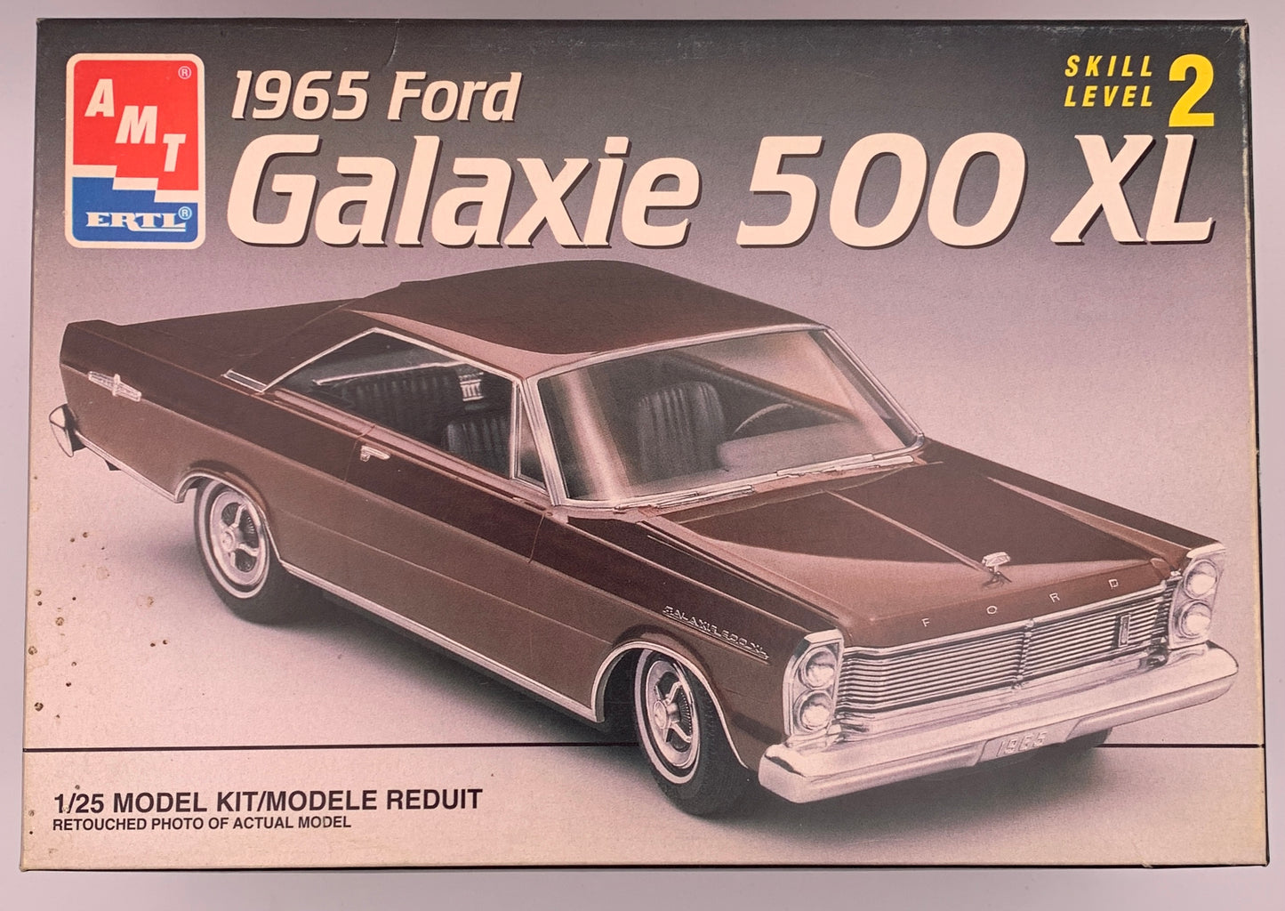 AMT 1965 Ford Galaxie 500 XL, 1:25 Scale Model Kit