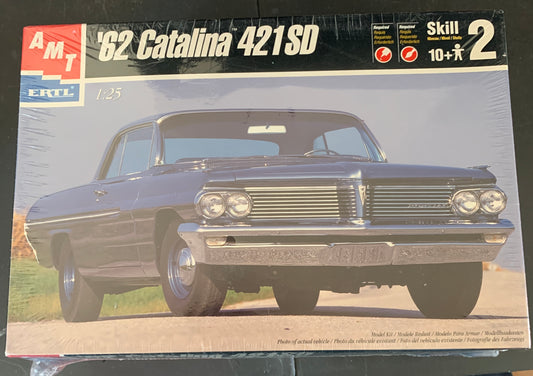 AMT ‘62 Catalina 421SD 1:25 Scale Model Kit
