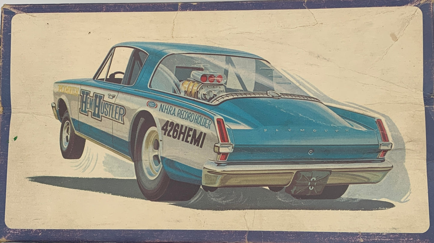 AMT Super Boss Funny Car Barracuda 426 Fully Blown Drag Car, 1/25 Scale Model Kit