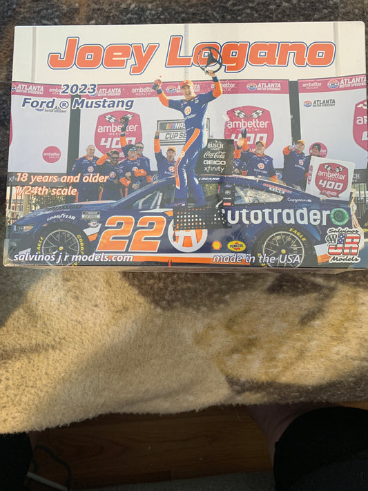 Salvinos '23 Ford Mustang Joey Logano model kit
