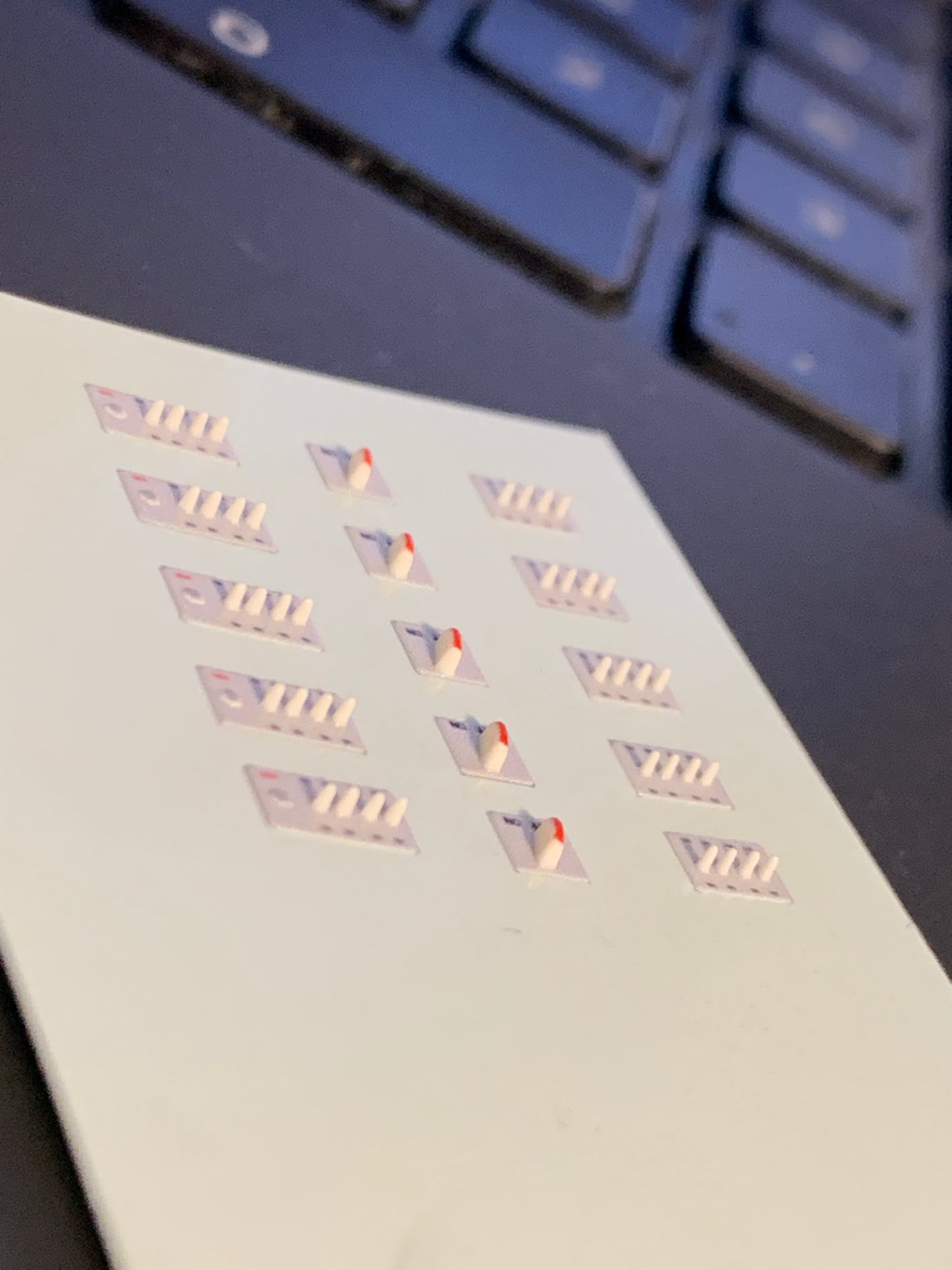 Toggle switch Dimensional decal
