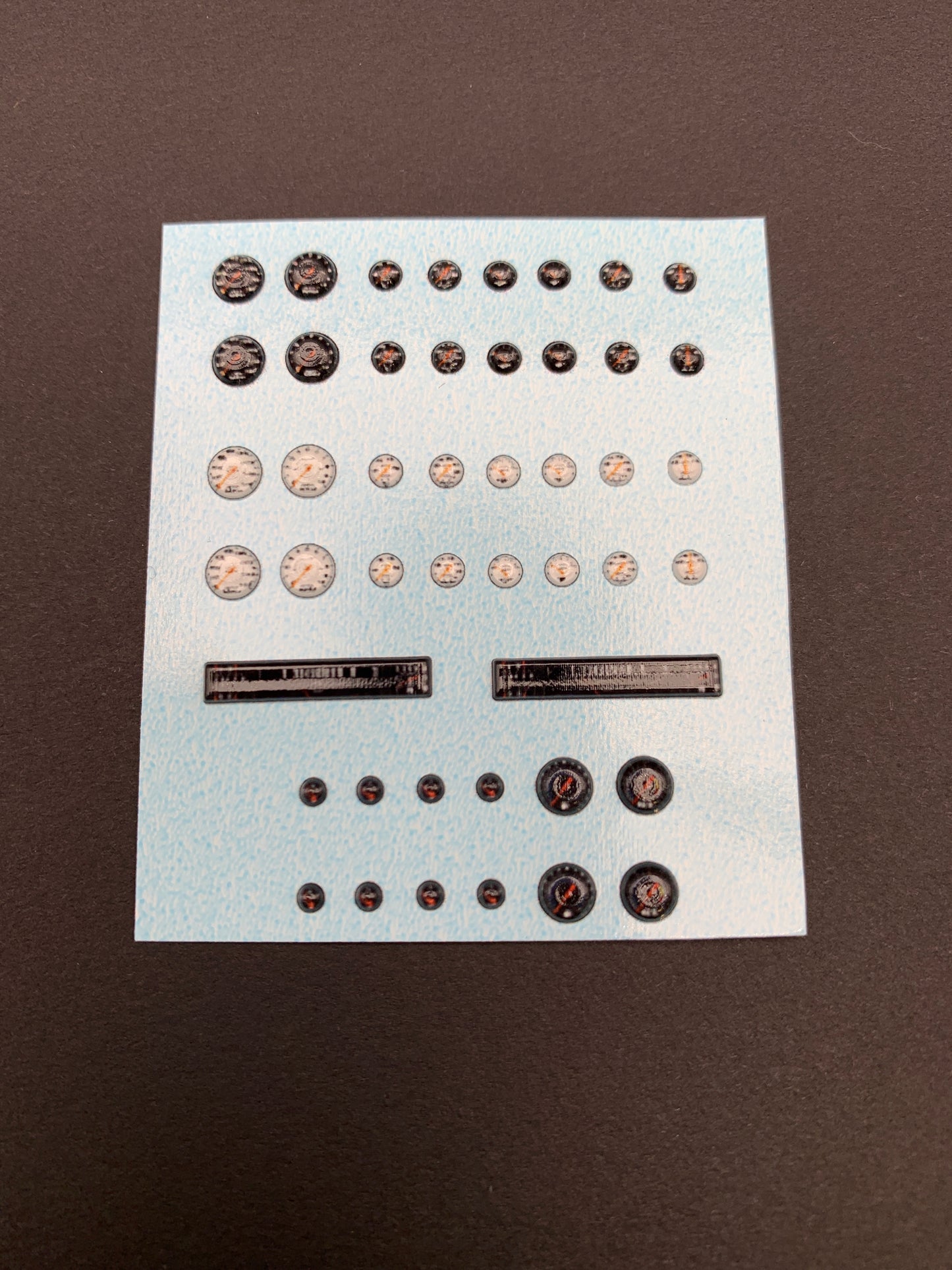 Gauge Dimensional decal