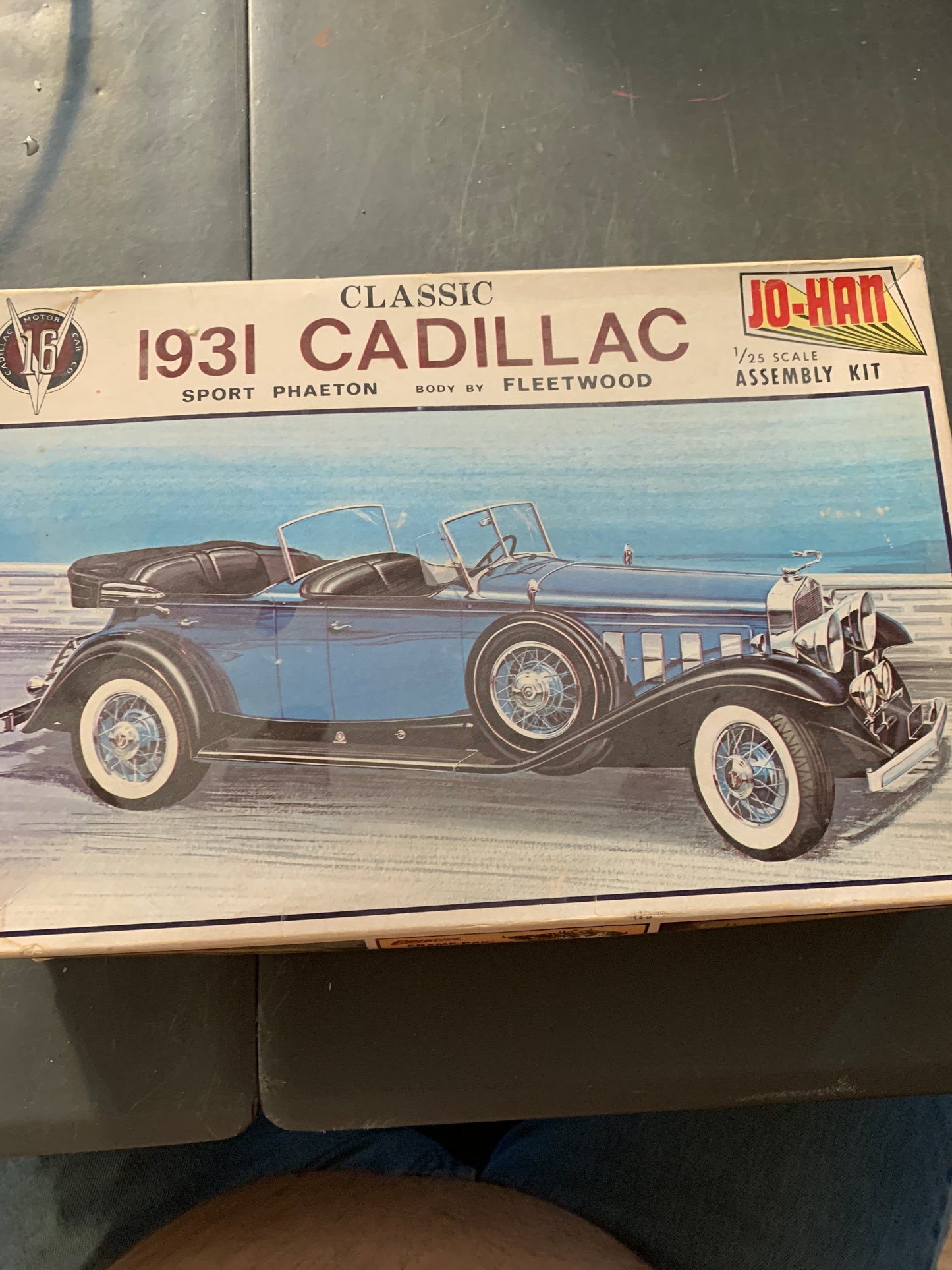 JoHan 1931 Cadillac Sport Phaeton Model Kit (parts)
