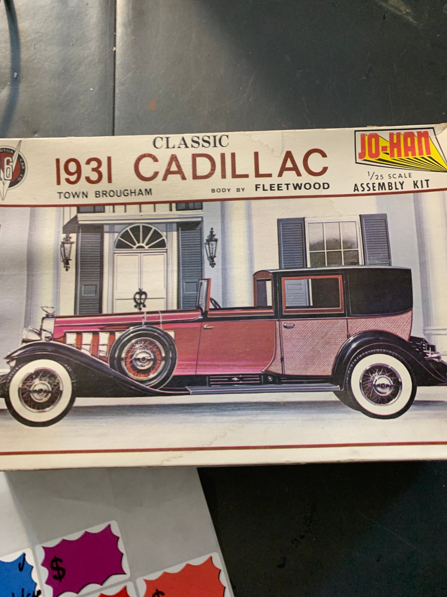 JoHan 1931 Cadillac TOWN BROUGHAM model kit